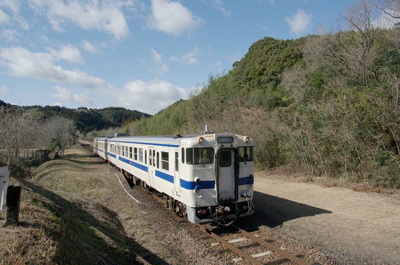 嘉例川駅構内